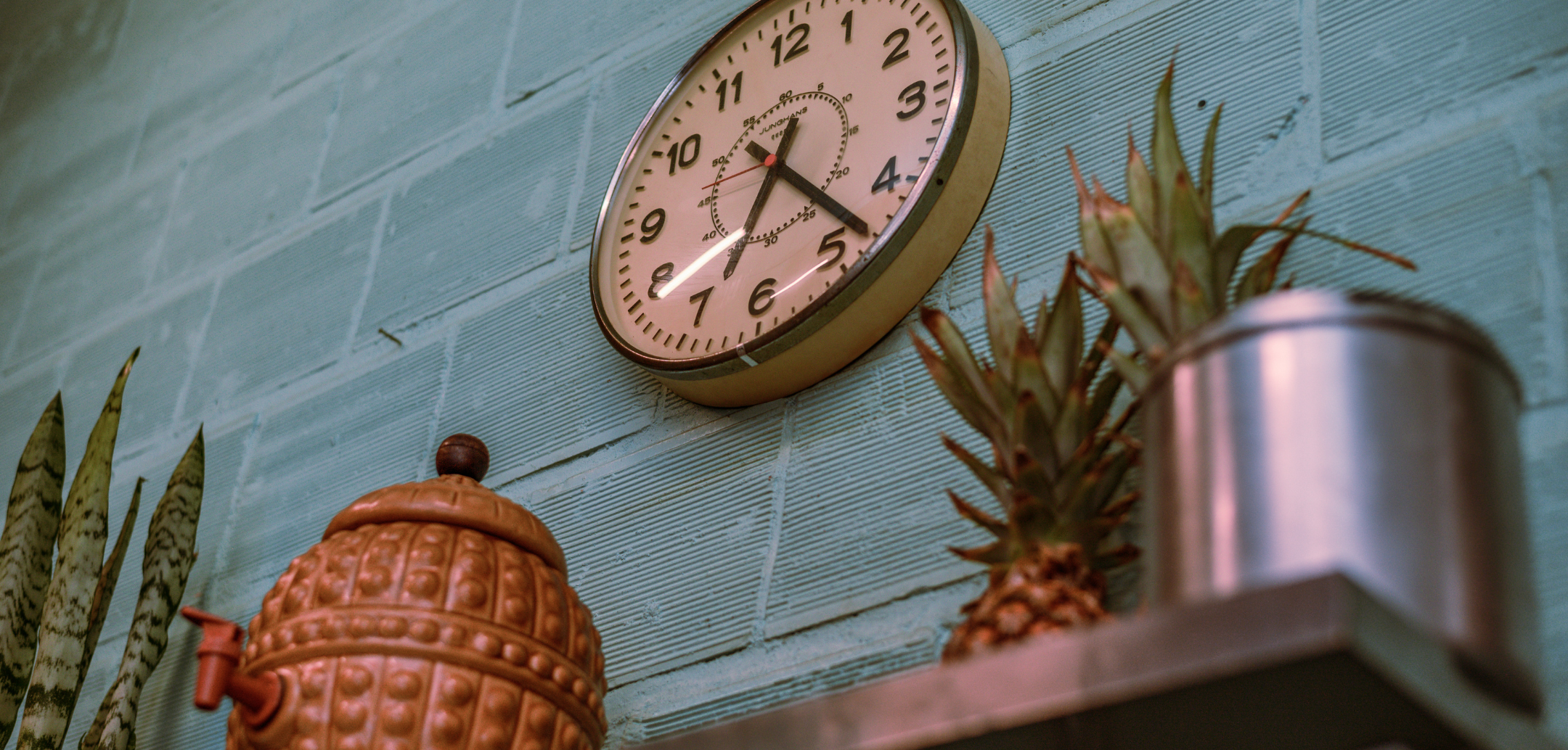 Horloge pour cuisine : conseils et erreurs à éviter pour une installation réussie
