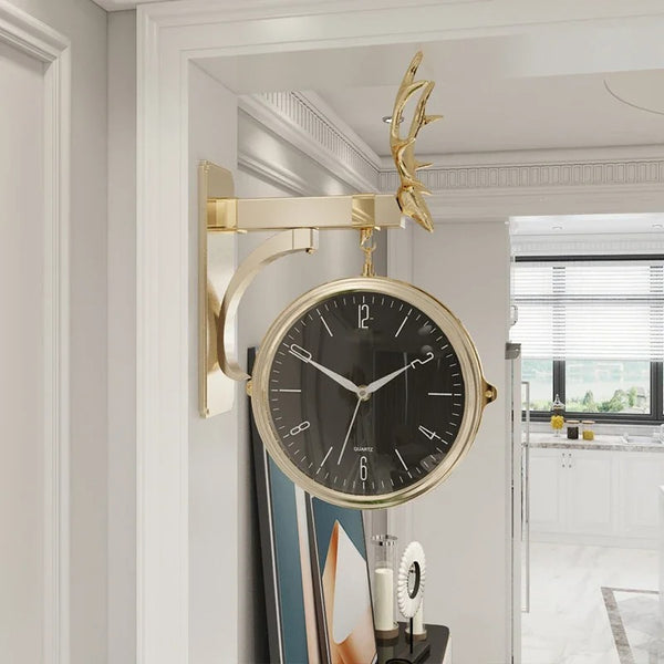 Horloge Noire Design