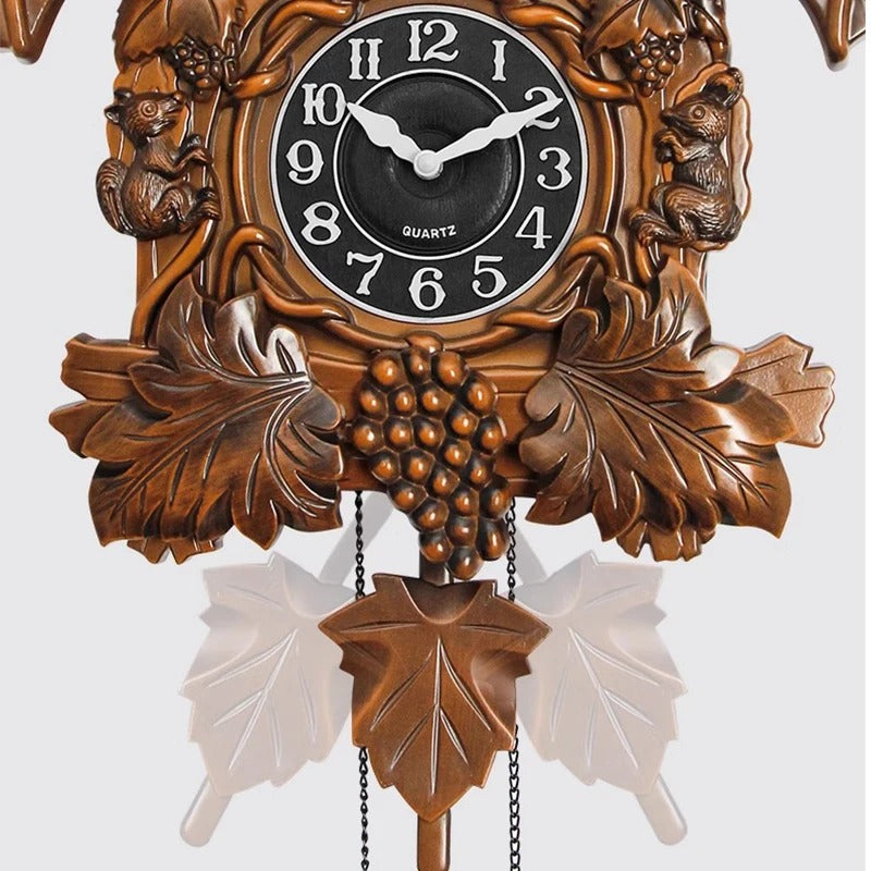 Horloge coucou traditionnelle mouvement 8 jours 42cm de August Schwer Horloge coucou traditionnelle mouvement 8 jours 42cm de August Schwer