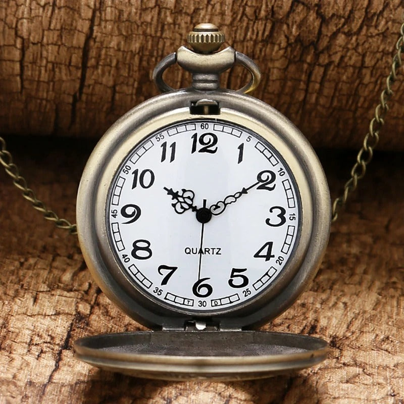Montre de gousset en or jaune 18K 750/1000e, le cache poussière Montre de gousset en or jaune 18K 750/1000e, le cache poussière